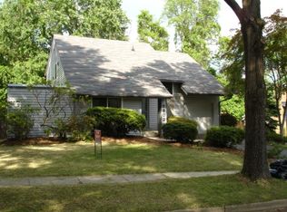 8802 Monmouth Dr, Upper Marlboro, MD