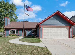 5831 Danforth Ct, Hanover Park, IL 60133