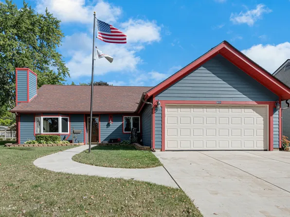 5831 Danforth Ct, Hanover Park, IL 60133
