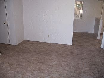 3rd image of 4443 N Emerson Ave