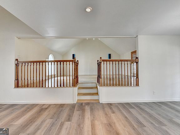 4th image of 356 Camp Perrin Rd NE