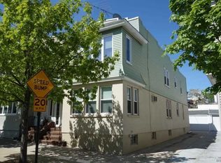 7838 84th St, Ridgewood, NY 11385