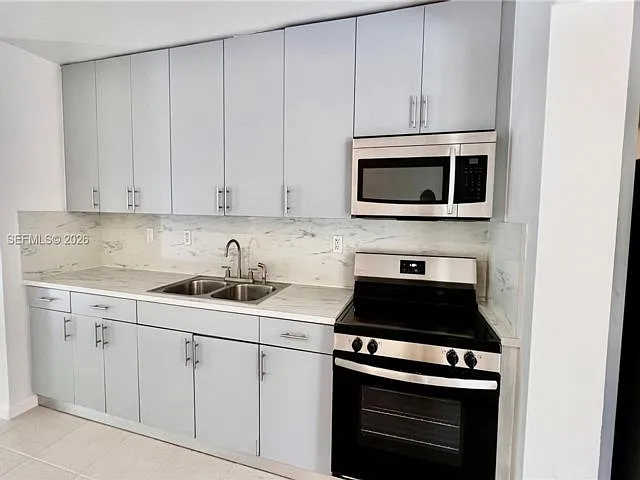 6193 SW 48th Ct — Photo 17