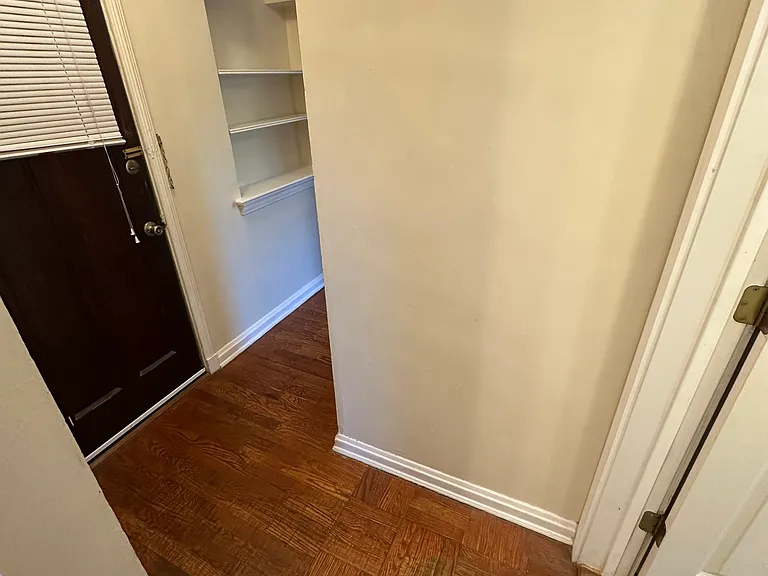 7325 Balson Ave #1E — Photo 8