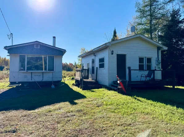 452 Nappan Rd, Cumberland, NS B4H 3Y4