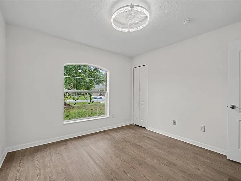 30 Piermount Ln — Photo 13