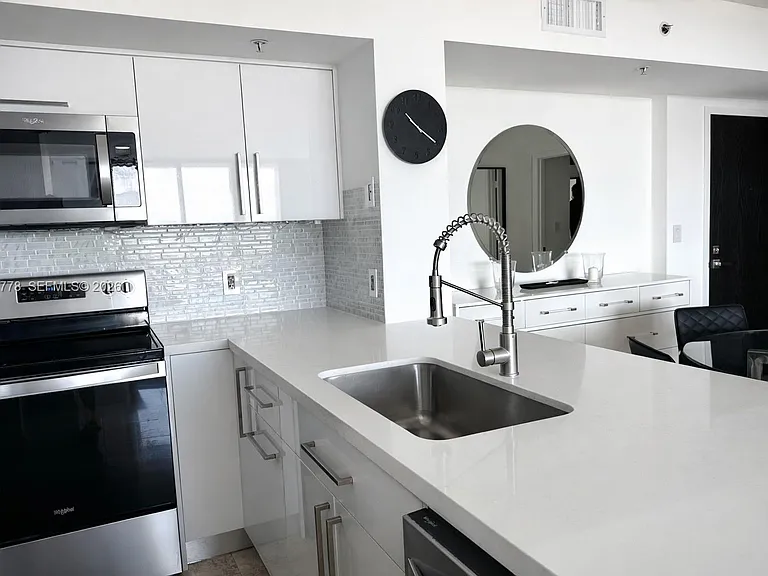 90 Alton Rd #1009 — Photo 11