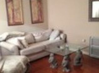 30 Powder Mill Dr, Kennebunk, ME 04043