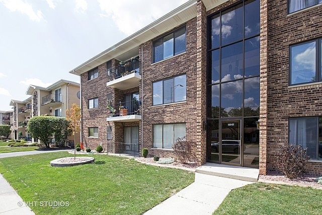1st image of 8820 Mobile Ave APT 1E