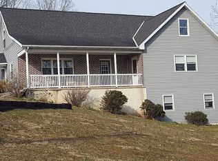495 Musselman Rd, Fredericksburg, PA 17026