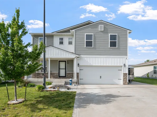 1504 E Euclid Ave, Indianola, IA 50125