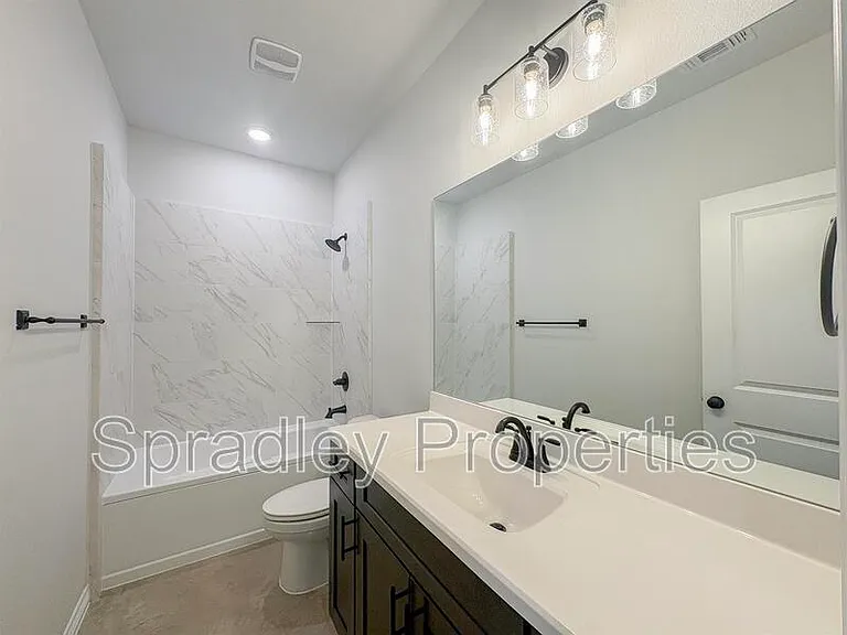 203B Juniper Dr — Photo 4