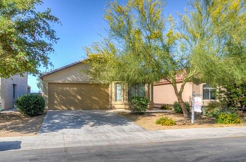 1st image of 40020 W Hayden Dr