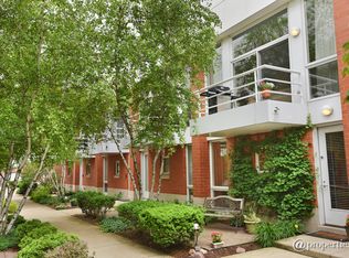 2928 N Wood St UNIT G, Chicago, IL 60657