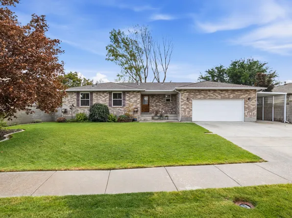 9477 S Kirkside Dr W, South Jordan, UT 84009