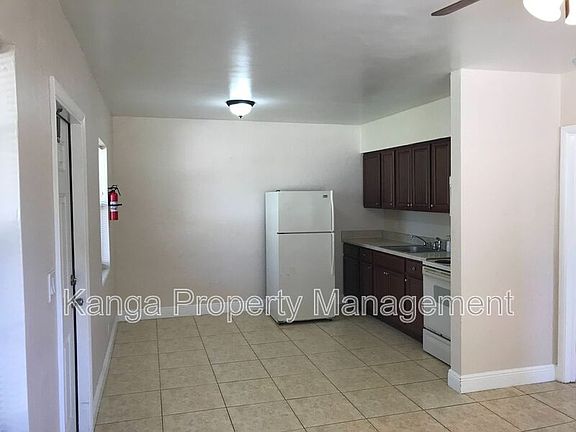 4th image of 4820 Maine St APT 2