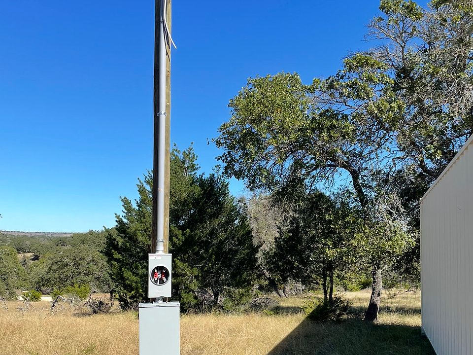 2nd image of 10083 S Texas Highway 55