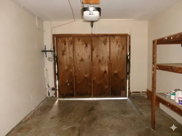 9685-9687 Lake Natoma Dr — Photo 28
