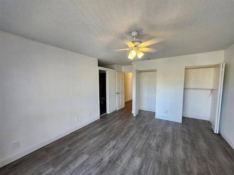 9421 NW 15th St #234 — Photo 15