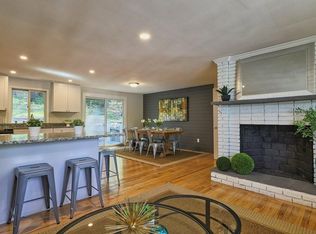 334 Rogers St, Lowell, MA 01852