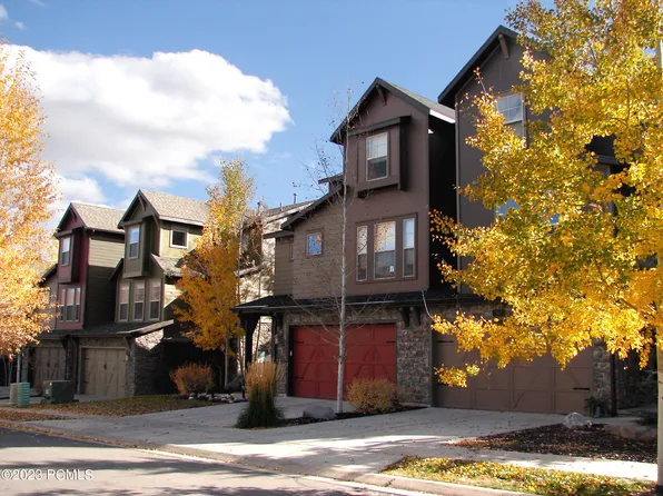 923 W Abigail Dr, Kamas, UT 84036