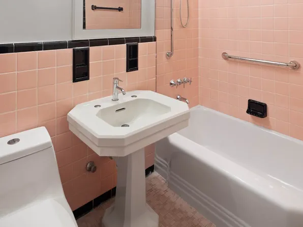 172-70 Highland Avenue image 10 of 10