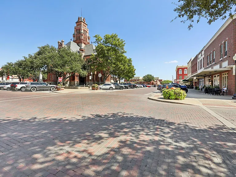 The Village at Waxahachie — Photo 16