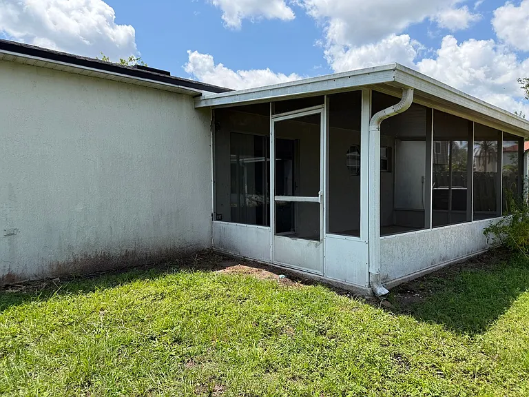 7327 N High Bluff Rd — Photo 14