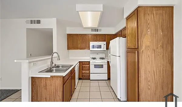 3123 Key Largo Dr — Photo 4