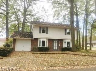 2954 Clearwater St NW, Warren, OH