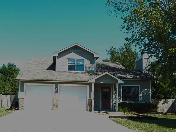 2508 Charolais Ln, Manhattan, KS 66502