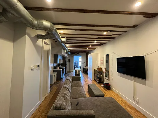 Rented by TorsX Inc | media 20