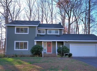 13800 Sandy Oak Rd, Chester, VA 23831