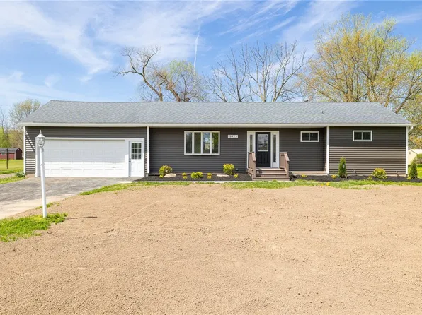 1023 Hilton Parma Corners Rd, Hilton, NY 14468