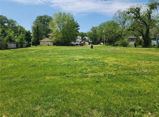 N Grand St, Pittsburg, KS 66762