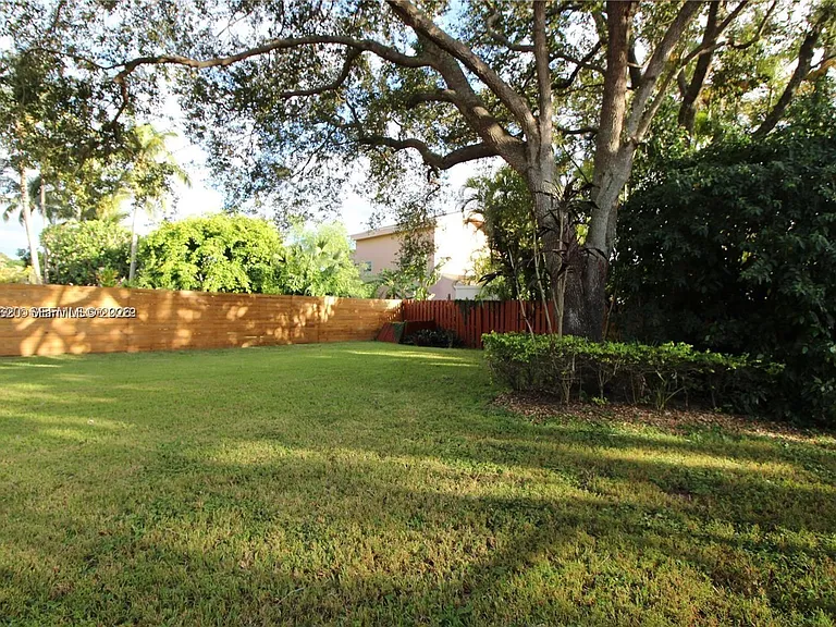 10280 SW 141st St — Photo 25