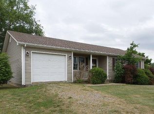 296 Cummins Ferry Rd, Salvisa, KY 40372