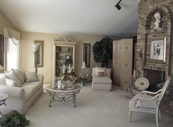 4th image of 11702 Brookwood Dr