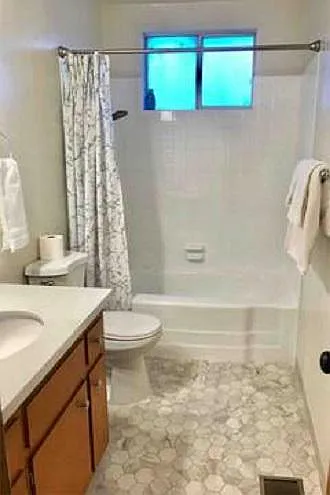 Full Bathroom
