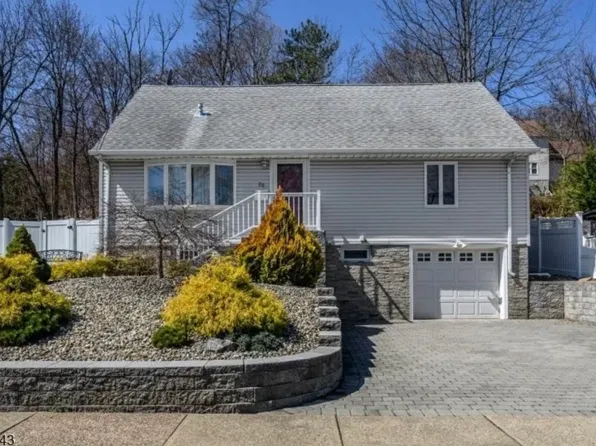 20 Barnert Ave, Totowa, NJ 07512