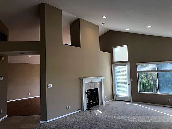 5th image of 6000 Lakeview Cir