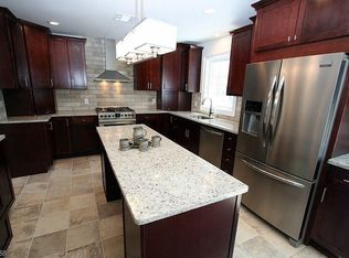 17 Raritan Dr, Califon, NJ 07830