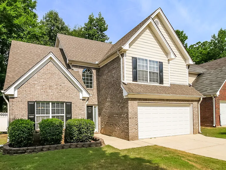 2530 Walter Way — Photo 4