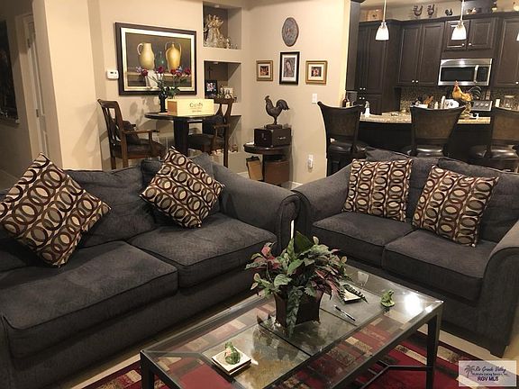 2nd image of 6808 Palo Azul Dr