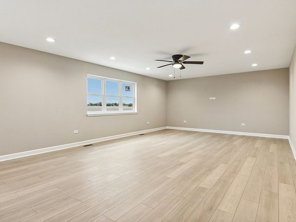 5th image of 30738 Prairie Dr