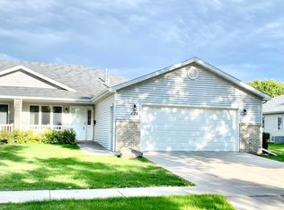 429 5th Ave SE, East Grand Forks, MN 56721