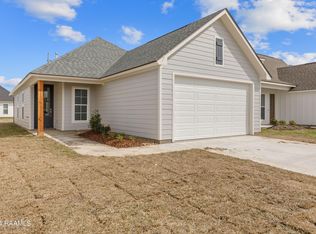 215 Harton Rd, Youngsville, LA 70592