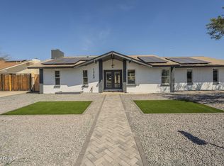 1560 E Hampton Cir, Mesa, AZ 85204
