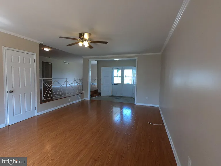 436 S Suffolk Dr — Photo 39