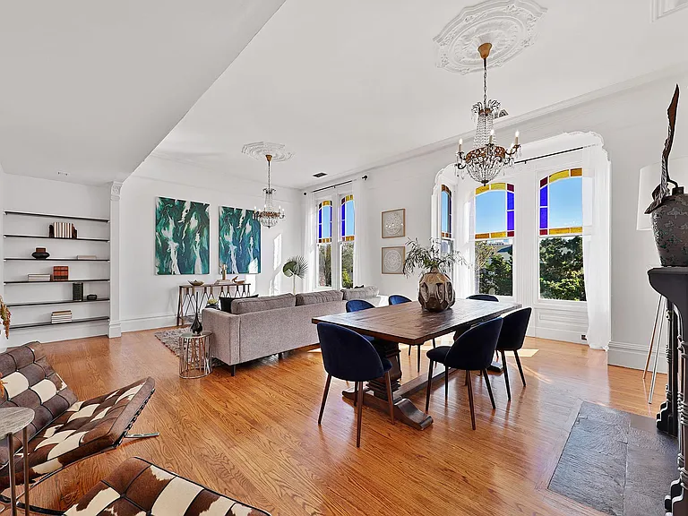725 Webster St — Photo 22